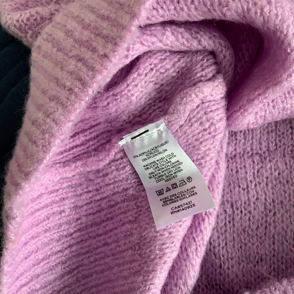 LOFT Lavender Knit Sweater - Picture 11 of 16
